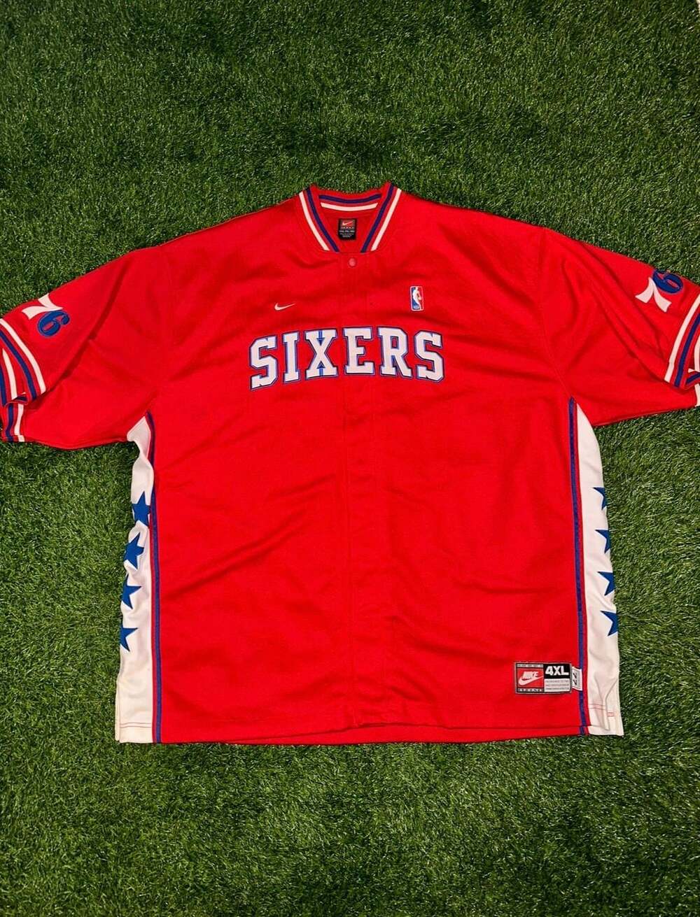 Nike Philadelphia 76ers Size 4XL Red Warm Up Jersey